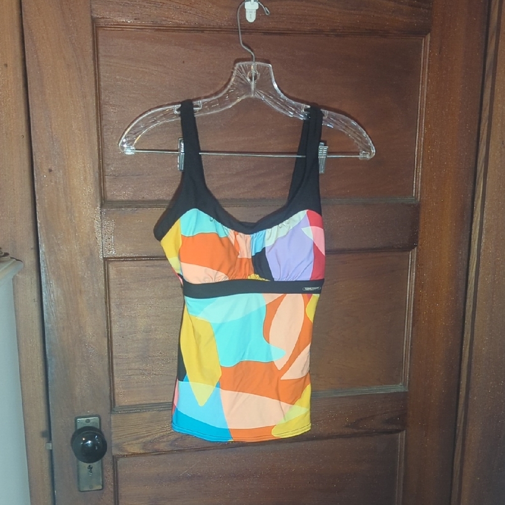 ZeroXposur Multicolored Tankini Top